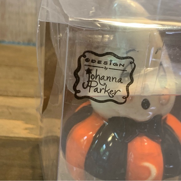 Johanna Parker Salt Pepper Cat Ghost Happy Faces Halloween New — Package Torn - Picture 6 of 8